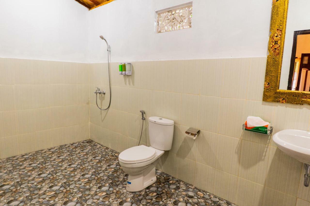 Kamasanti Hostel Toyapakeh Bagian luar foto